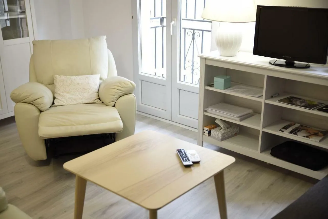 Apartamento Blanes Granada 0*,